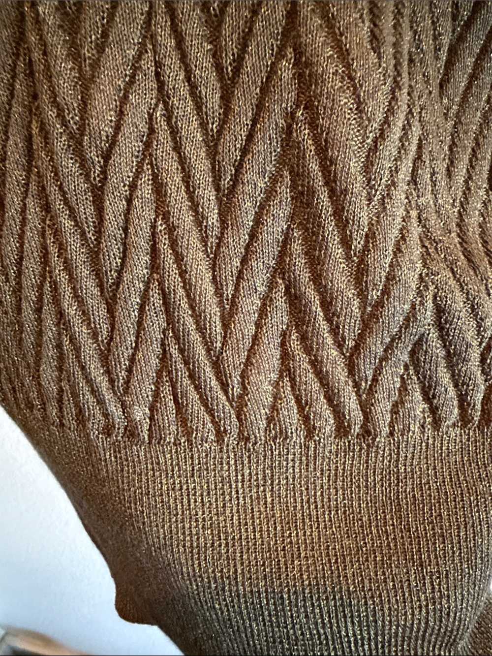 Zara Textured Knit V-Neck Tank Top - Olive Green w/ Gold Threading. - Picture 4 of 5